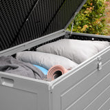 Olsen & Smith Gartenschuppen mit großem Fassungsvermögen, 680 l, mit Vorhängeschloss-Box, Kunststoffschuppen – wetterfest und zum Sitzen, mit Truhe in Holzoptik (680 l, anthrazit)